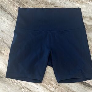 Lululemon Align 6” shorts NWOT